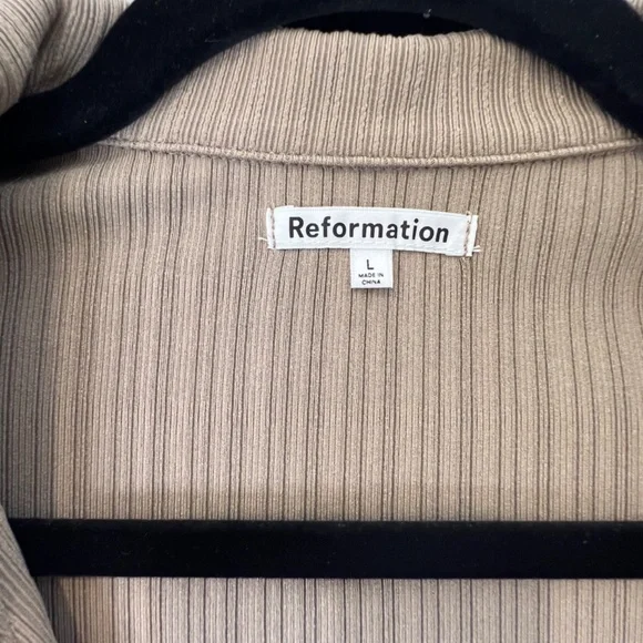 Reformation - Milla Knit Two Piece set - L - Picture 2 of 10